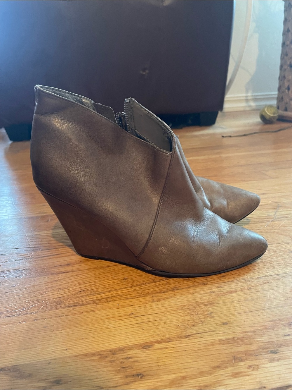 Seychelles Women's Brown Wedge Ankle Booties - Sleek Pointed Toe
